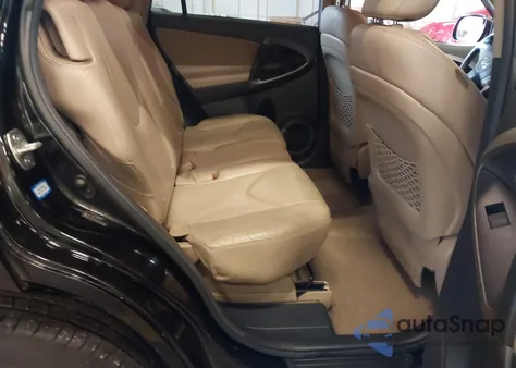 2012 Toyota Rav4 Limited z USA, uszkodzony, nr VIN 2T3YF4DV1CW124115